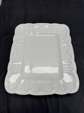 Elios Ceramiche Italy White High Relief Rectangular Serving Platter Tray 12"x9"
